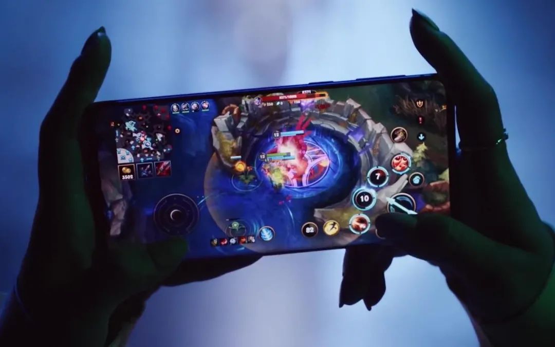 lol手游霞玩法技巧_英雄聯盟手游霞怎么玩_霞lol手游