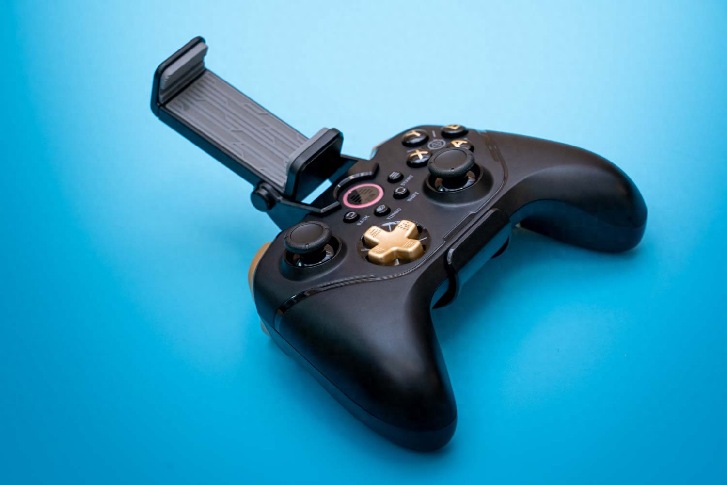 電視怎么玩手機游戲_電視玩手機游戲怎么玩_電視玩手機游戲怎么弄