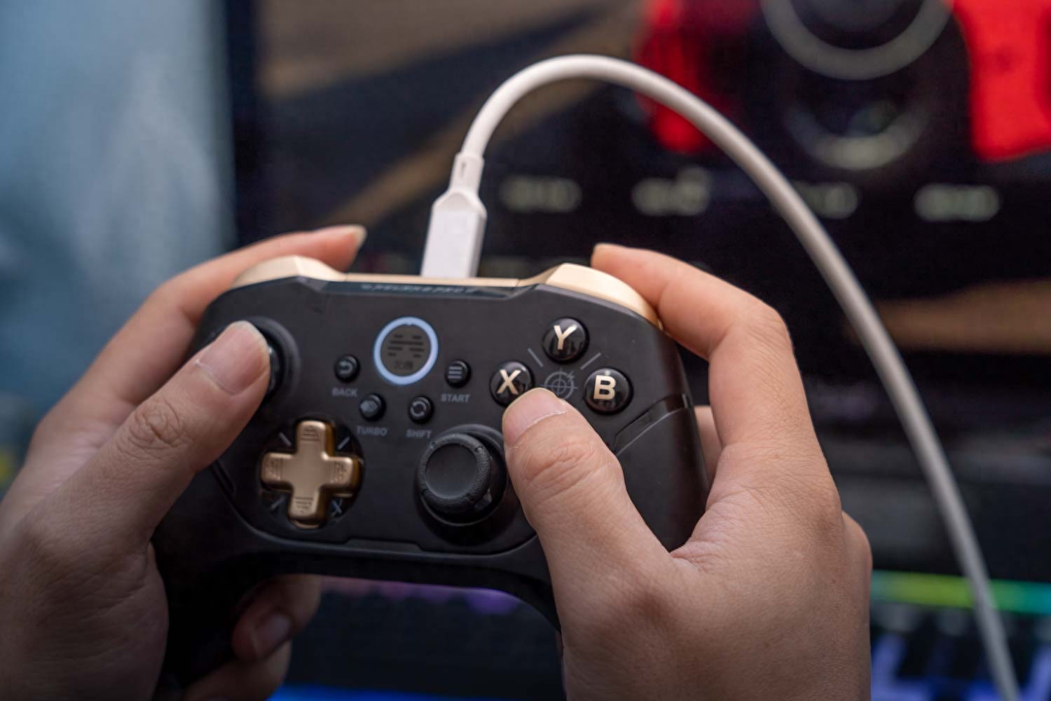 電視怎么玩手機游戲_電視玩手機游戲怎么弄_電視玩手機游戲怎么玩